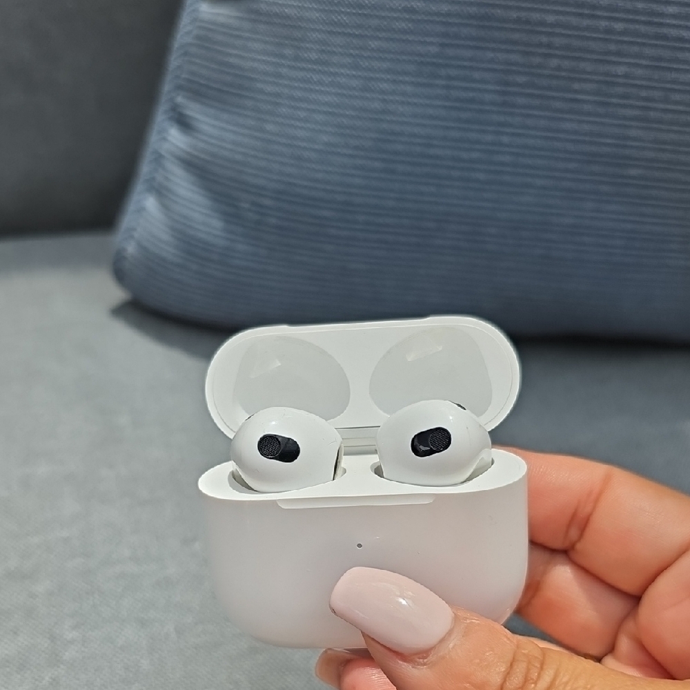 Wireless White Earbuds with Charging Case